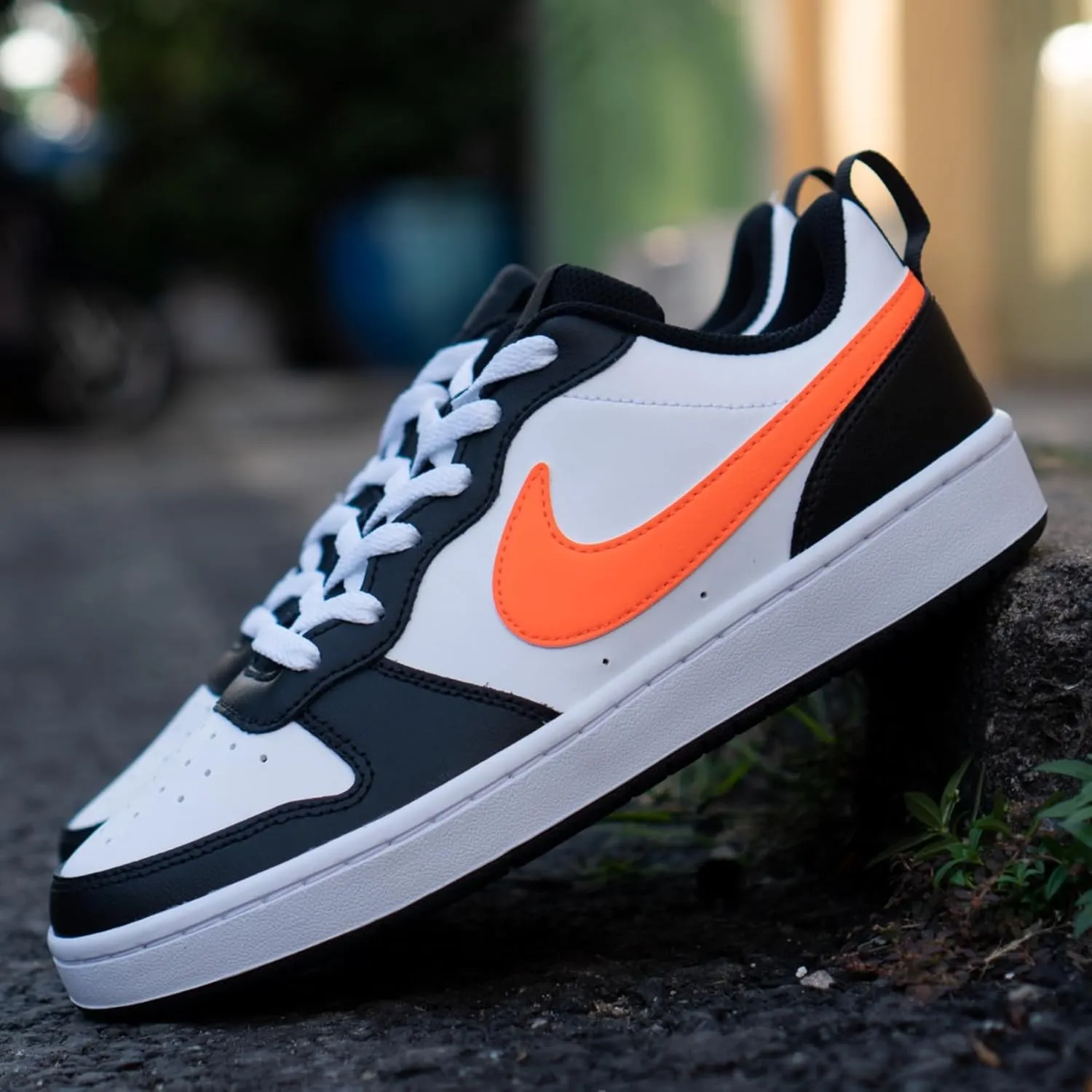 Nike Boy's Competition Running Shoes Sneaker, 27
