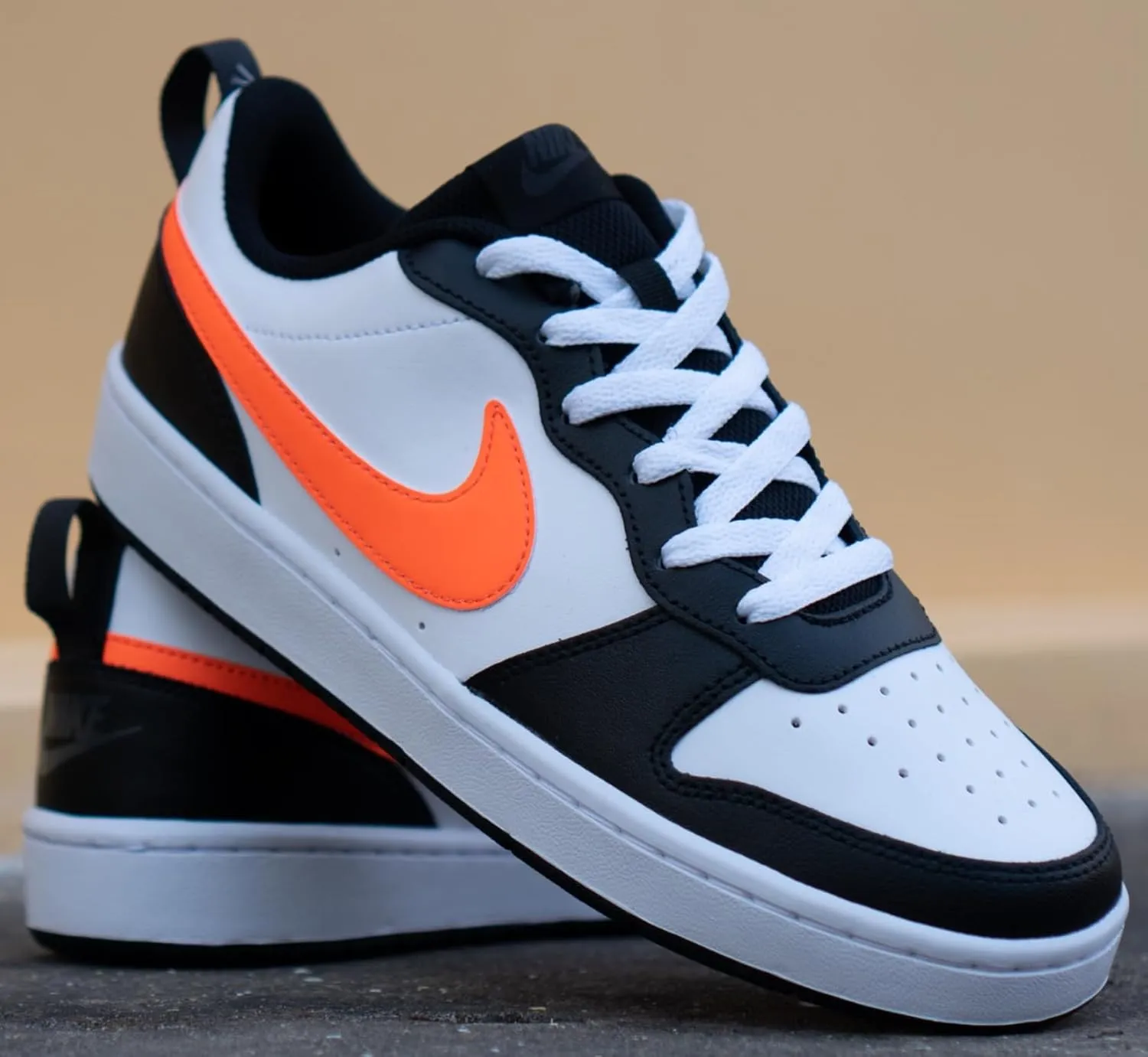 Nike Boy's Competition Running Shoes Sneaker, 27