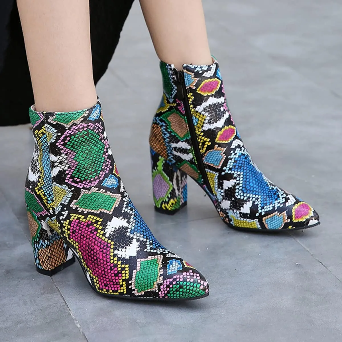 SHEMEE Women's Snakeskin Chunky High Heels Booties Pointed Toe Block Heel Snake Print Side Zipper Ankle Boots Fashion Dress Shoes