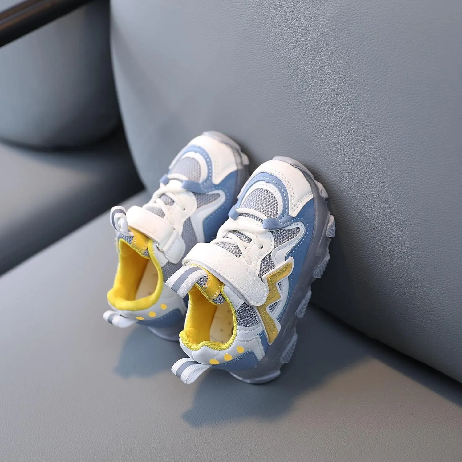 Toddler Boys Girls Light Up Shoes Mesh Lace up Luminous Running Shoes Thick Sole Anti-Slip Flashing Led Sneaker