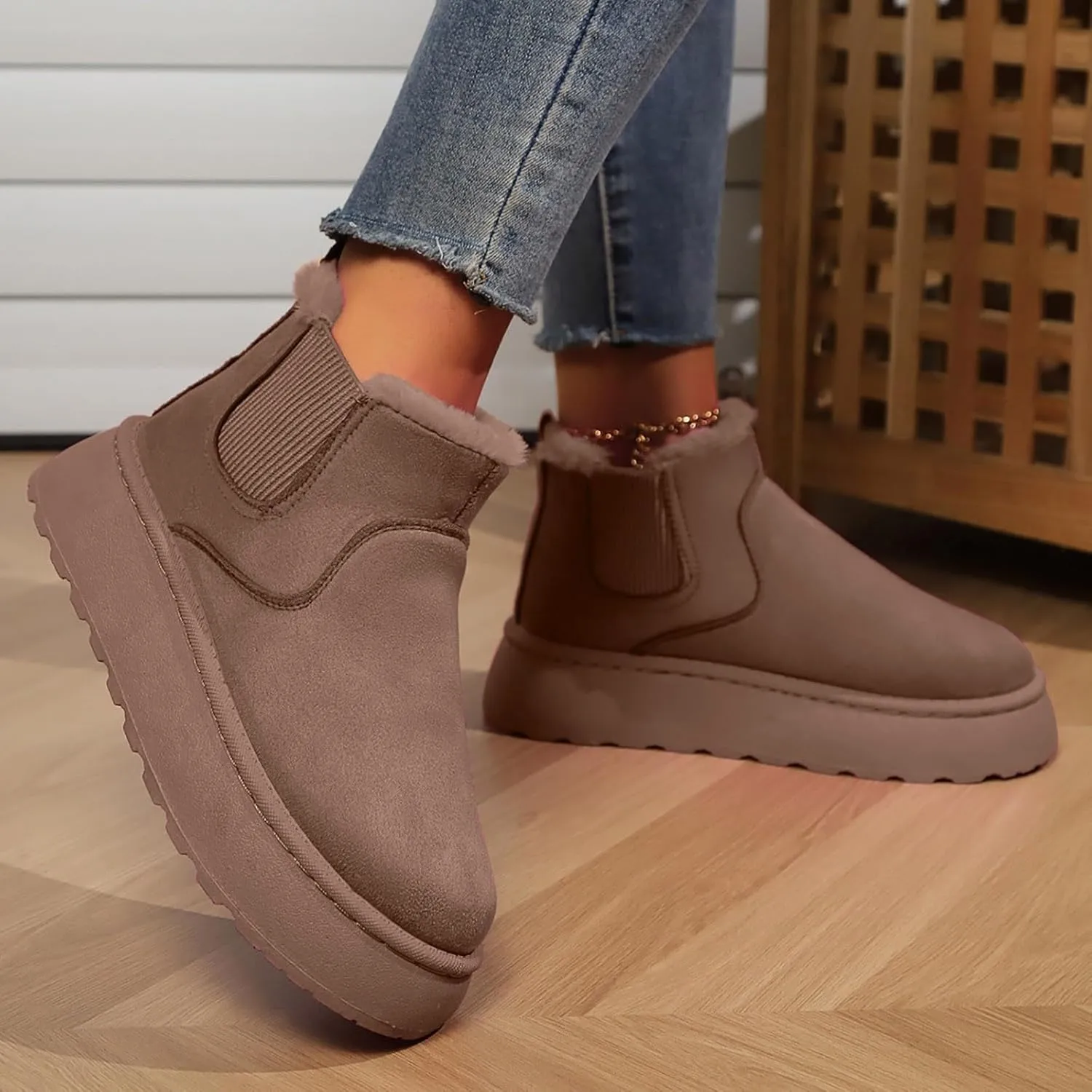 Women Leather Boots Winter Thick Sole With Plush Insulation Short Tube And Cotton Snow Boots Short Snow Boots