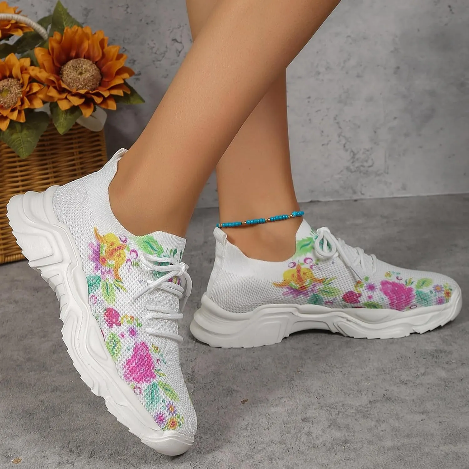Women's Casual Breathable Mesh Sneakers Lightweight Slip on Walking Running Shoes Outdoor Casual Fitness Shoe