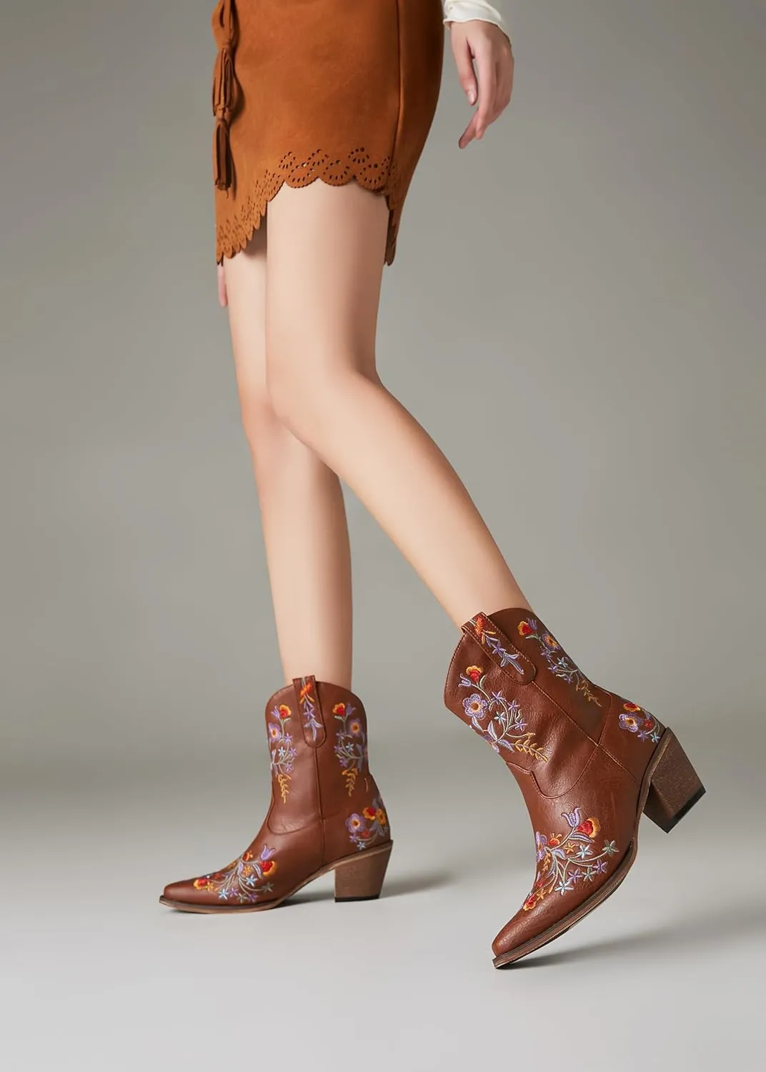 Women's Wide Calf Knee High Cowboy Boots in Black,Bold and Chic - Perfect for Any Occasion!